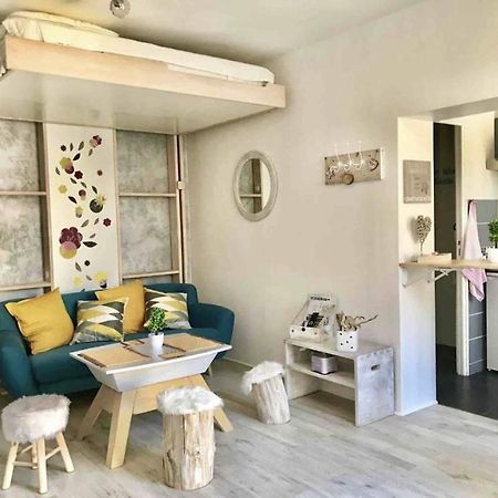 Joli Studio Scandinave Milly-la-Foret Ngoại thất bức ảnh